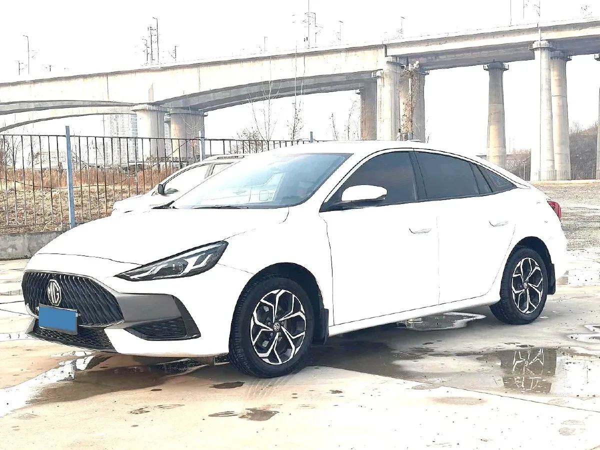 2023 MG 5 1.5L 129HP L4 5MT,autocango,china used car exporter,china ev exporter,chinese used car exporter,chinese used ev exporter