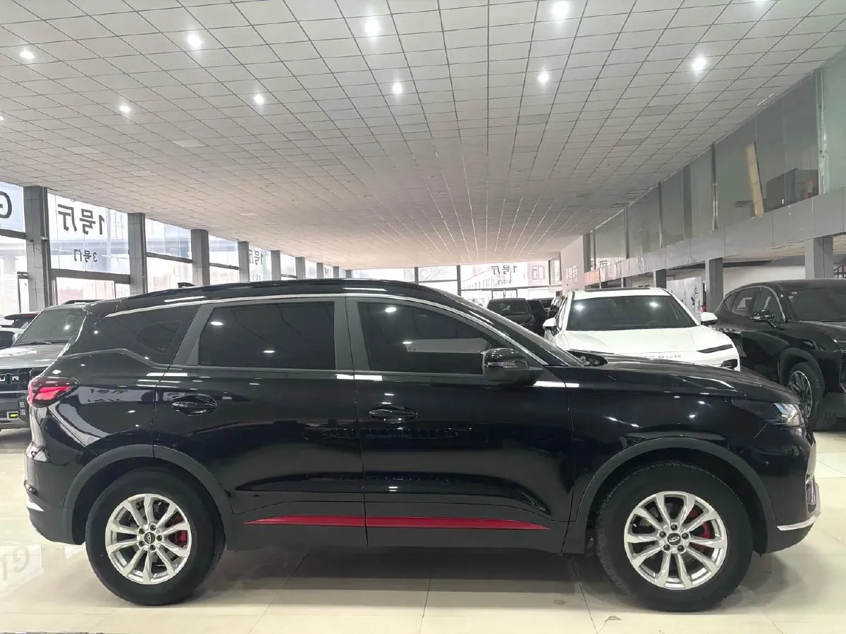 2023 Chery Tiggo 7 1.5T 156HP L4 CVT,autocango,china used car exporter,china ev exporter,chinese used car exporter,chinese used ev exporter