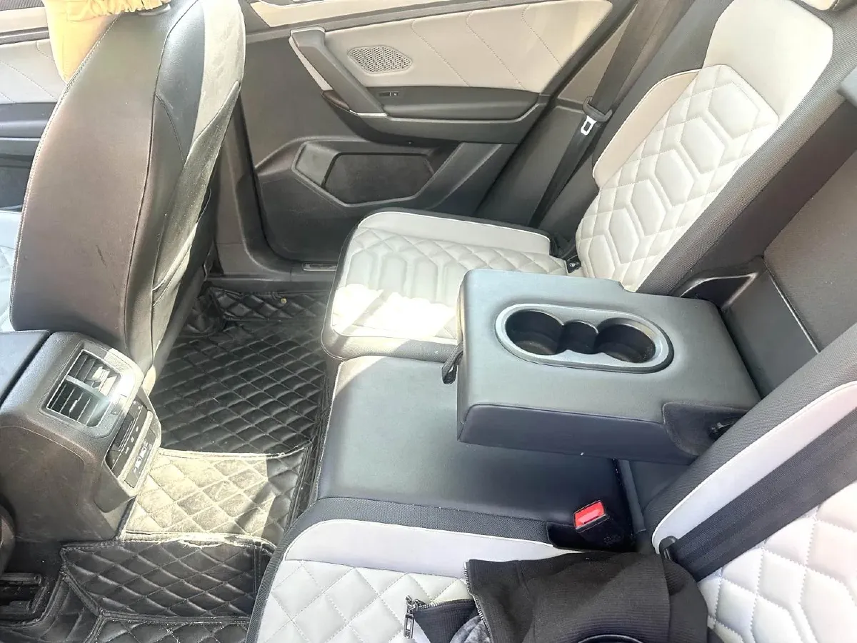 2023 Volkswagen Tayron 2.0T 186HP L4 7DCT,autocango,china used car exporter,china ev exporter,chinese used car exporter,chinese used ev exporter