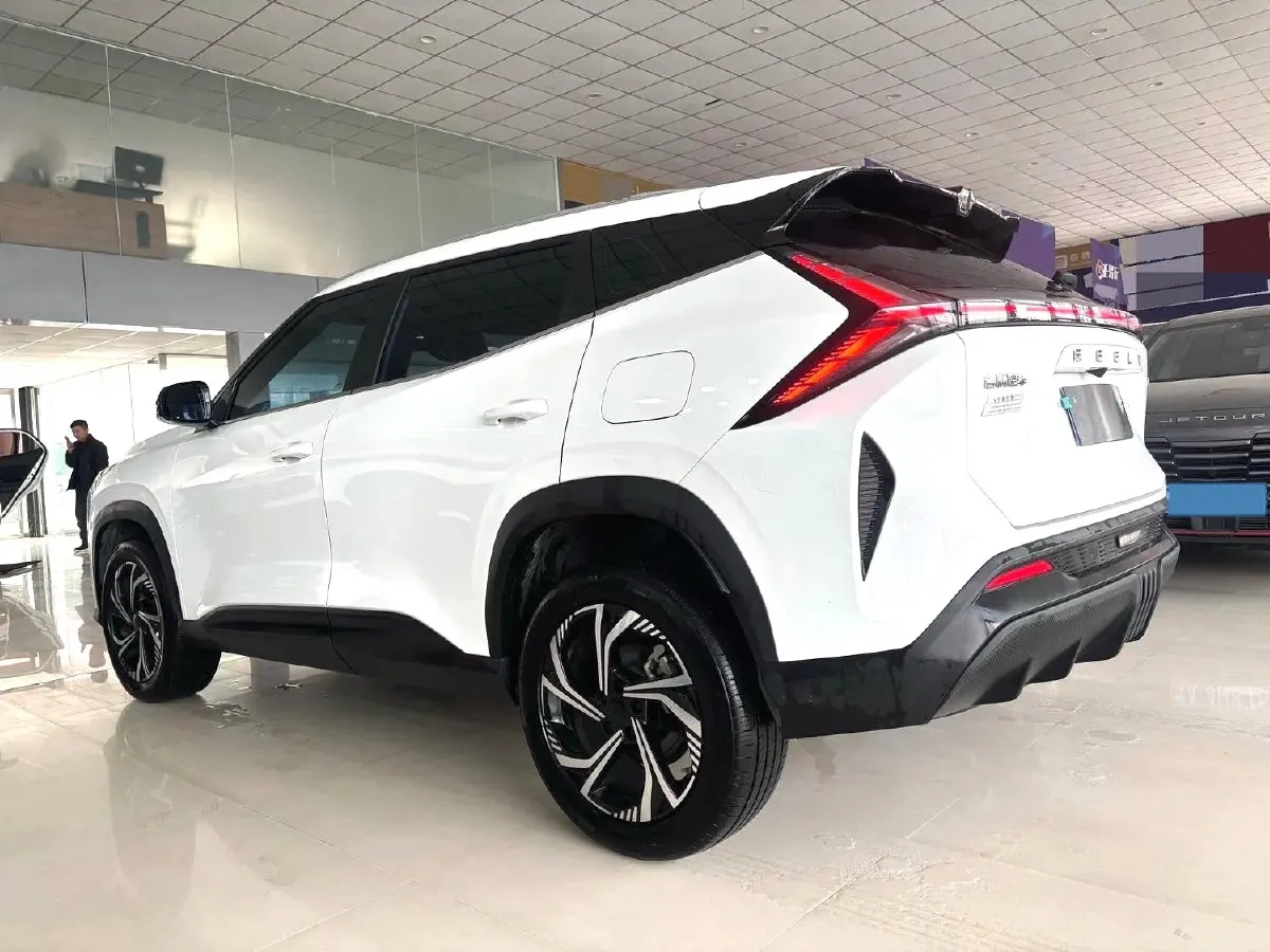 2023 Geely Azkarra 1.5T 181HP L4 7DCT,autocango,china used car exporter,china ev exporter,chinese used car exporter,chinese used ev exporter