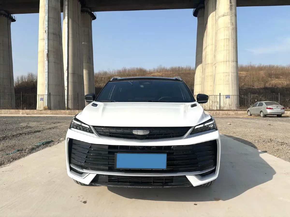 2025 Geely Coolray 1.5T 181HP L4 7DCT,autocango,china used car exporter,china ev exporter,chinese used car exporter,chinese used ev exporter