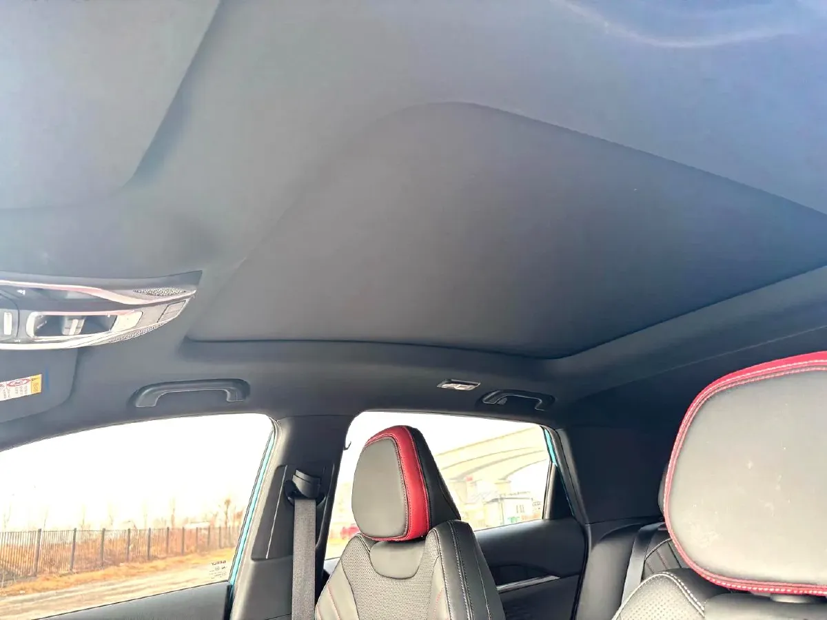 2023 Geely Coolray 1.5T 181HP L4 7DCT,autocango,china used car exporter,china ev exporter,chinese used car exporter,chinese used ev exporter