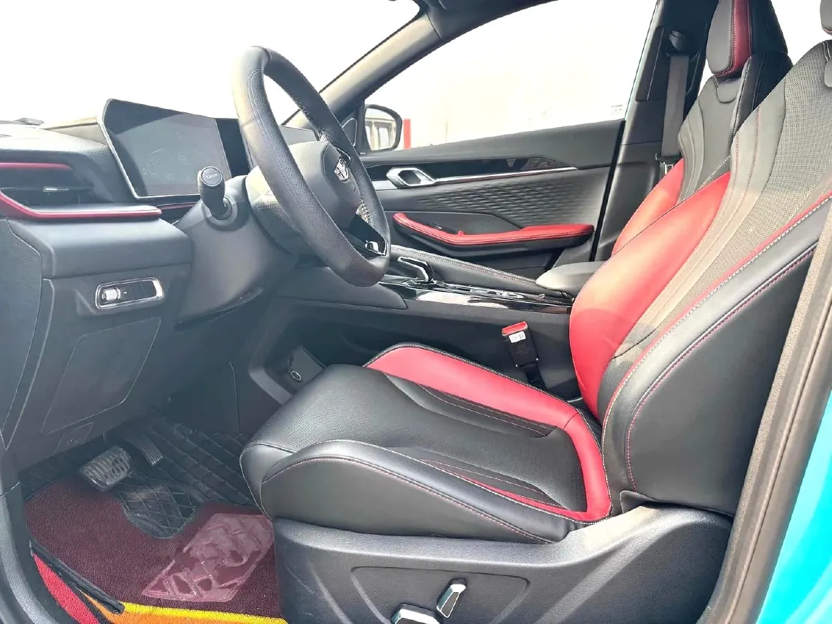 2023 Geely Coolray 1.5T 181HP L4 7DCT,autocango,china used car exporter,china ev exporter,chinese used car exporter,chinese used ev exporter