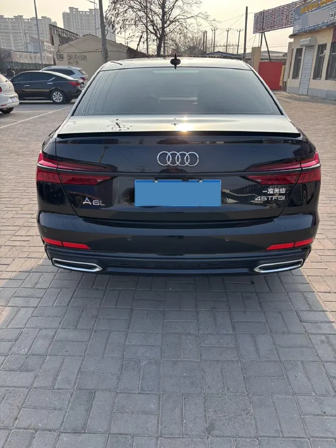 2022 Audi A6L 2.0T 190HP L4 7DCT,autocango,china used car exporter,china ev exporter,chinese used car exporter,chinese used ev exporter