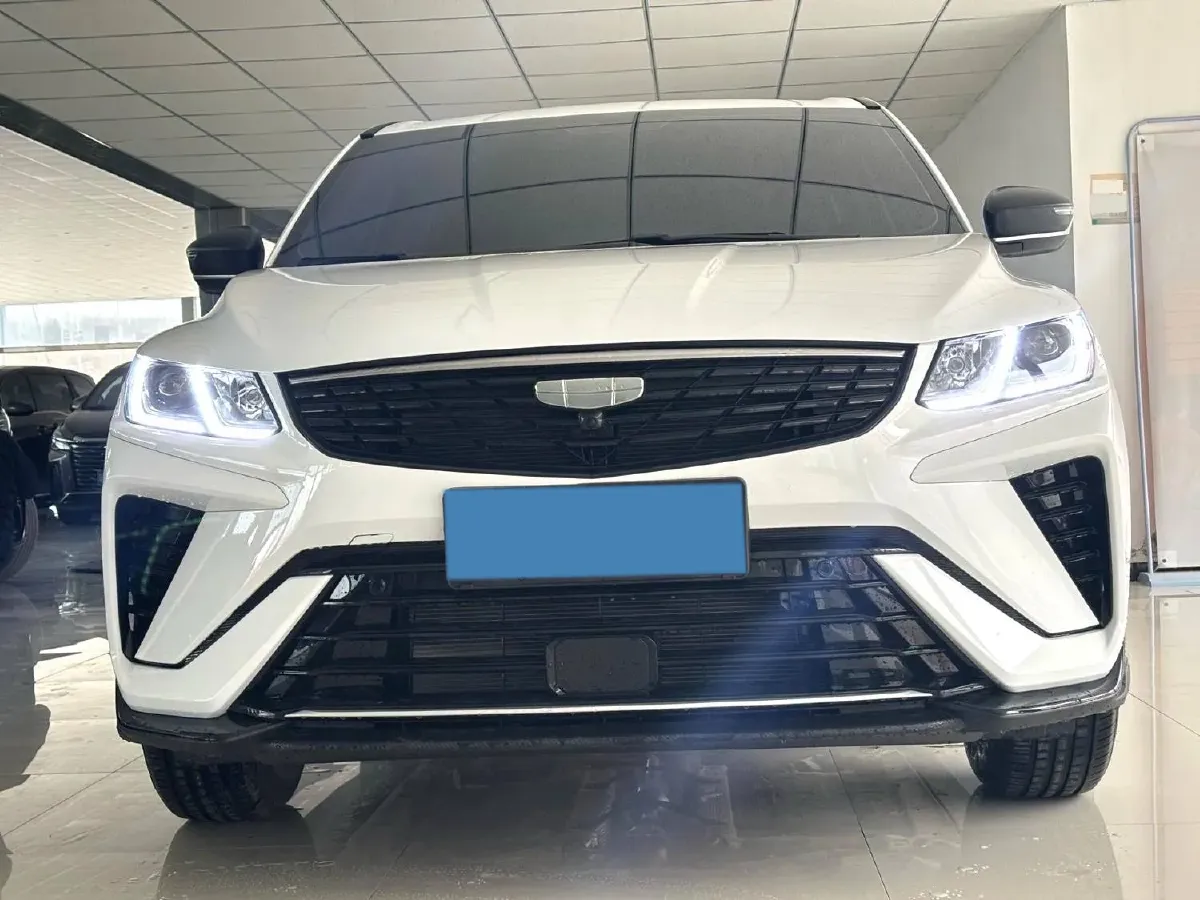 2025 Geely Coolray 1.5L 126HP L4 5MT,autocango,china used car exporter,china ev exporter,chinese used car exporter,chinese used ev exporter