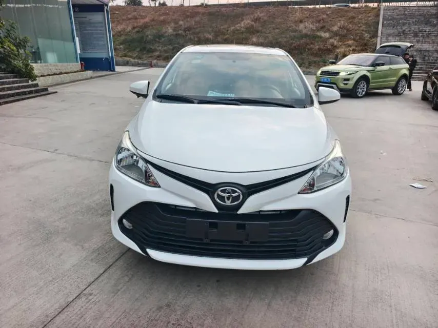 2017 BAIC WeiWang M50F 1.3T 129HP L4 6MT,autocango,china used car exporter,china ev exporter,chinese used car exporter,chinese used ev exporter