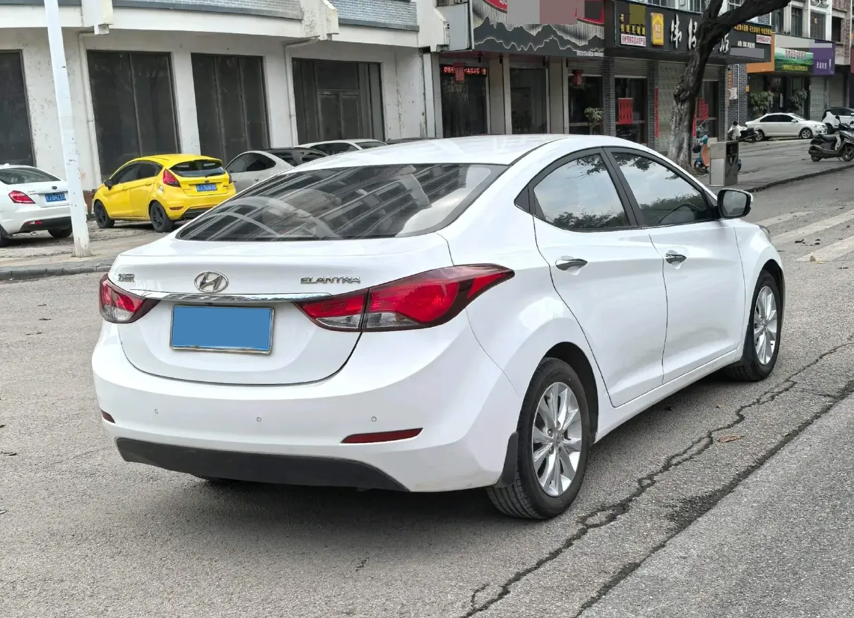 2016 Hyundai Elantra 1.6L 128HP L4 6AT,autocango,china used car exporter,china ev exporter,chinese used car exporter,chinese used ev exporter