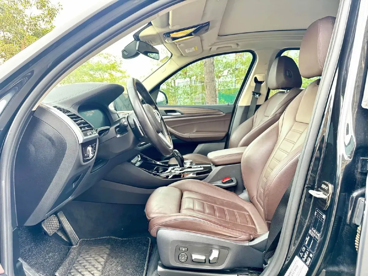 2021 BMW X3 2.0T 224HP L4 8AT,autocango,china used car exporter,china ev exporter,chinese used car exporter,chinese used ev exporter