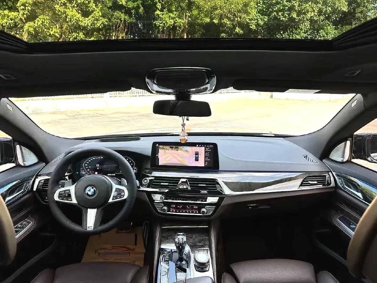 2021 BMW 6 Series GT 2.0T 258HP L4 8AT,autocango,china used car exporter,china ev exporter,chinese used car exporter,chinese used ev exporter