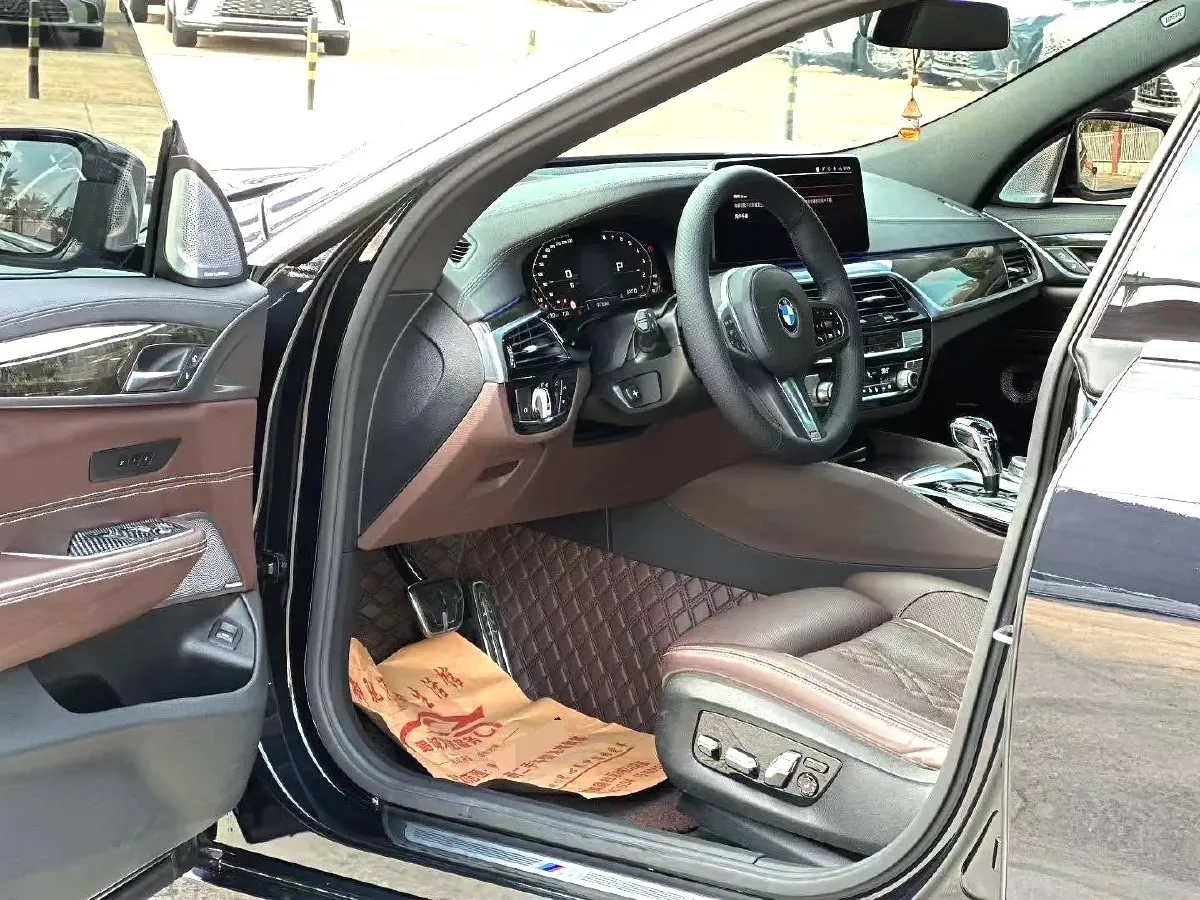 2021 BMW 6 Series GT 2.0T 258HP L4 8AT,autocango,china used car exporter,china ev exporter,chinese used car exporter,chinese used ev exporter