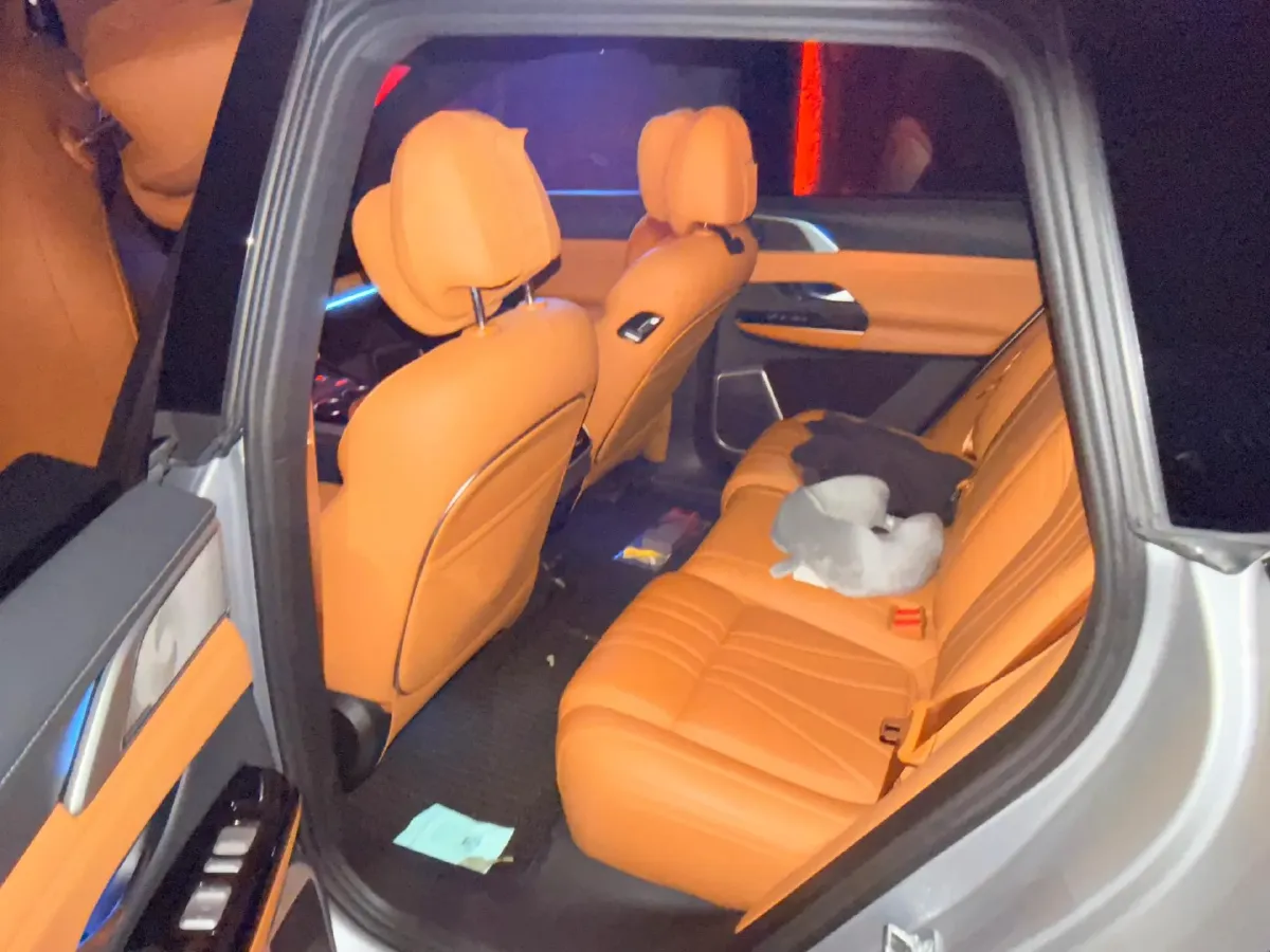 2022 Xpeng G9 BEV 78.2KWH,autocango,china used car exporter,china ev exporter,chinese used car exporter,chinese used ev exporter