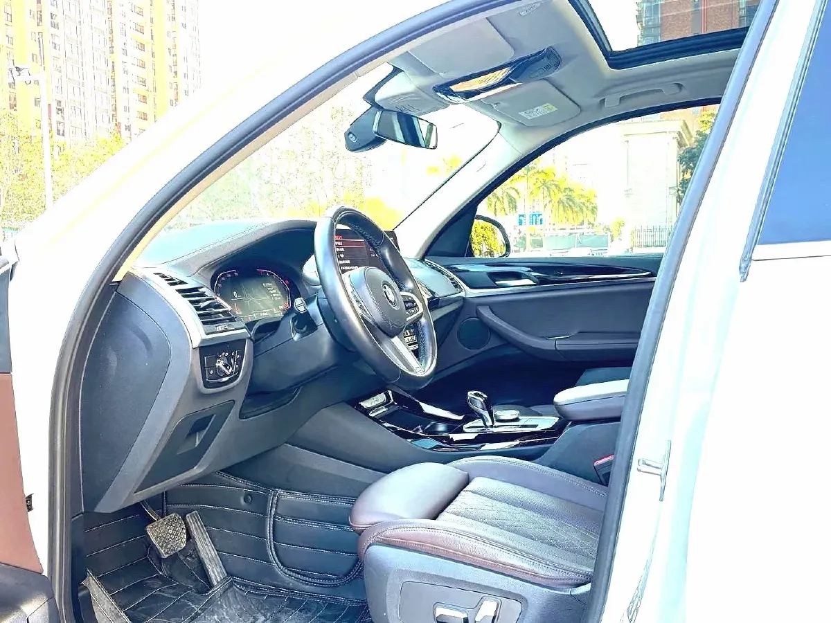 2022 BMW X3 2.0T 184HP L4 8AT,autocango,china used car exporter,china ev exporter,chinese used car exporter,chinese used ev exporter