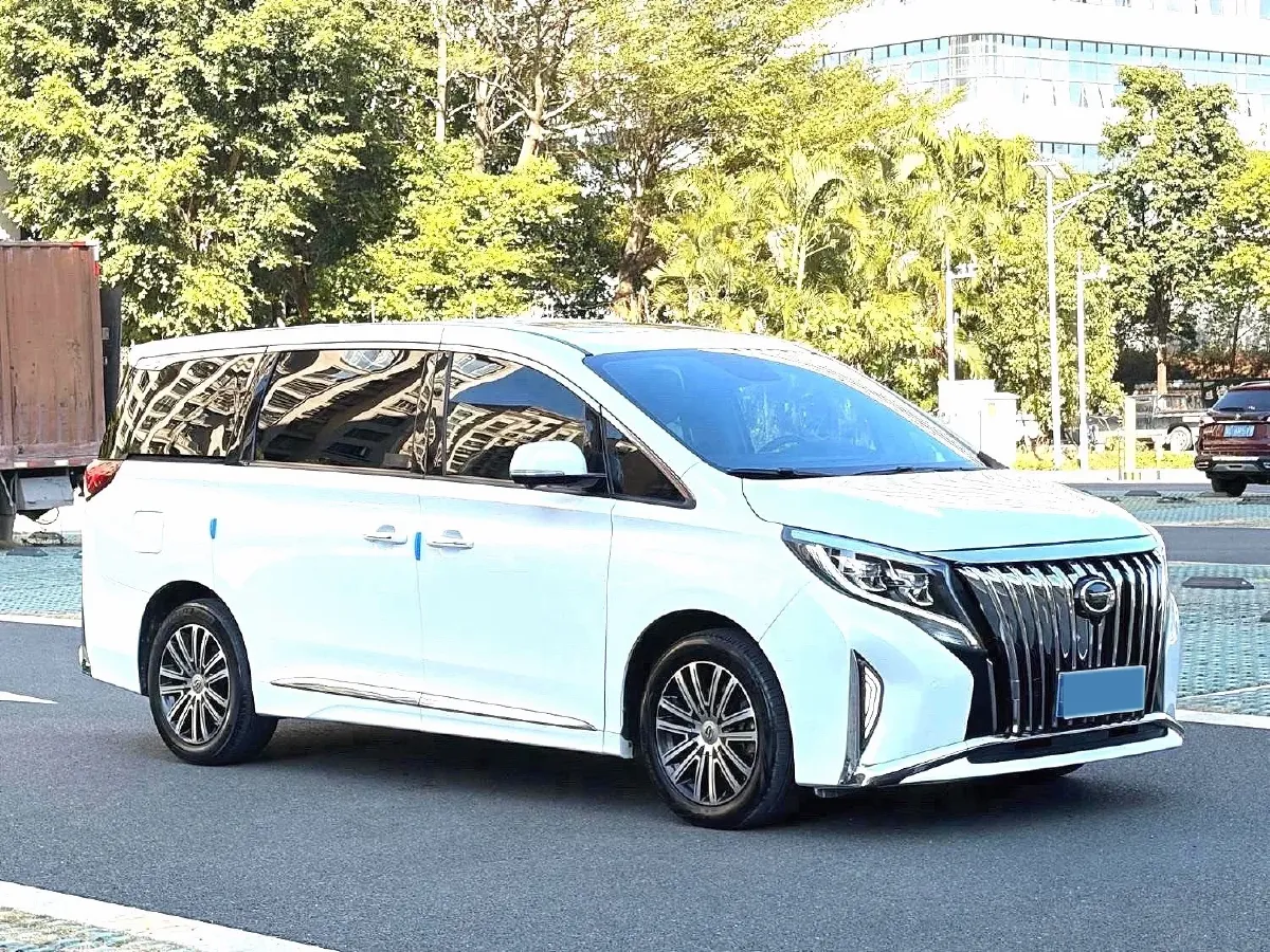 2021 GAC Trumpchi M8 2.0T 252HP L4 8AT,autocango,china used car exporter,china ev exporter,chinese used car exporter,chinese used ev exporter