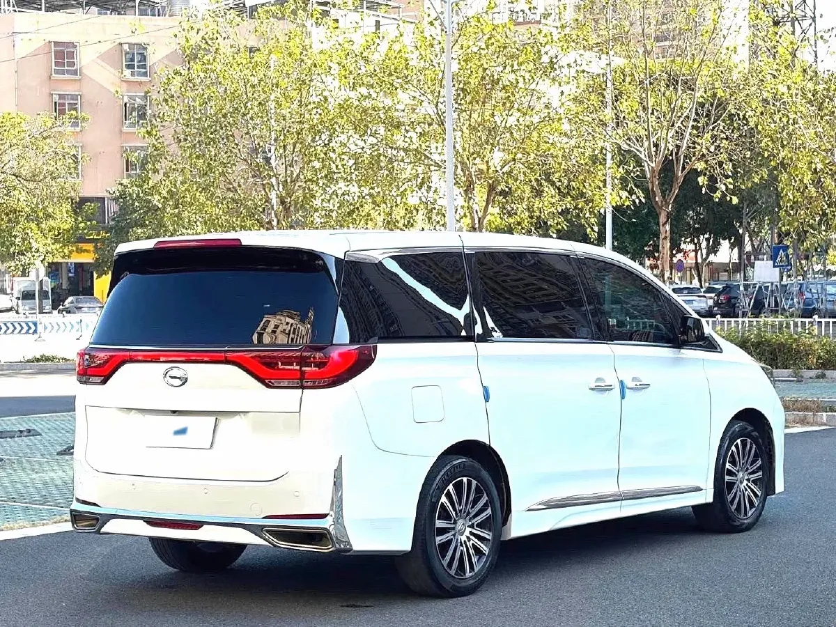 2021 GAC Trumpchi M8 2.0T 252HP L4 8AT,autocango,china used car exporter,china ev exporter,chinese used car exporter,chinese used ev exporter