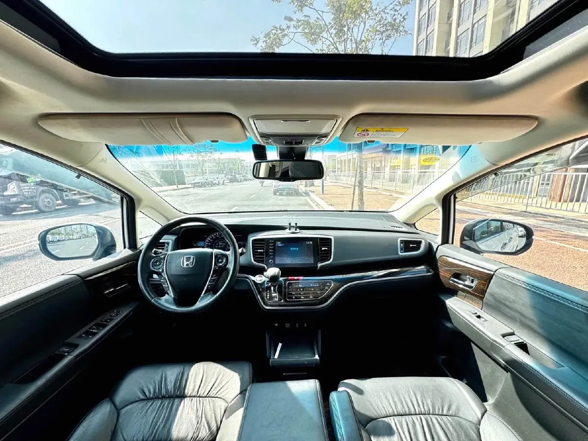 2021 Honda Odyssey 2.0L 146HP L4 E-CVT Hybrid,autocango,china used car exporter,china ev exporter,chinese used car exporter,chinese used ev exporter