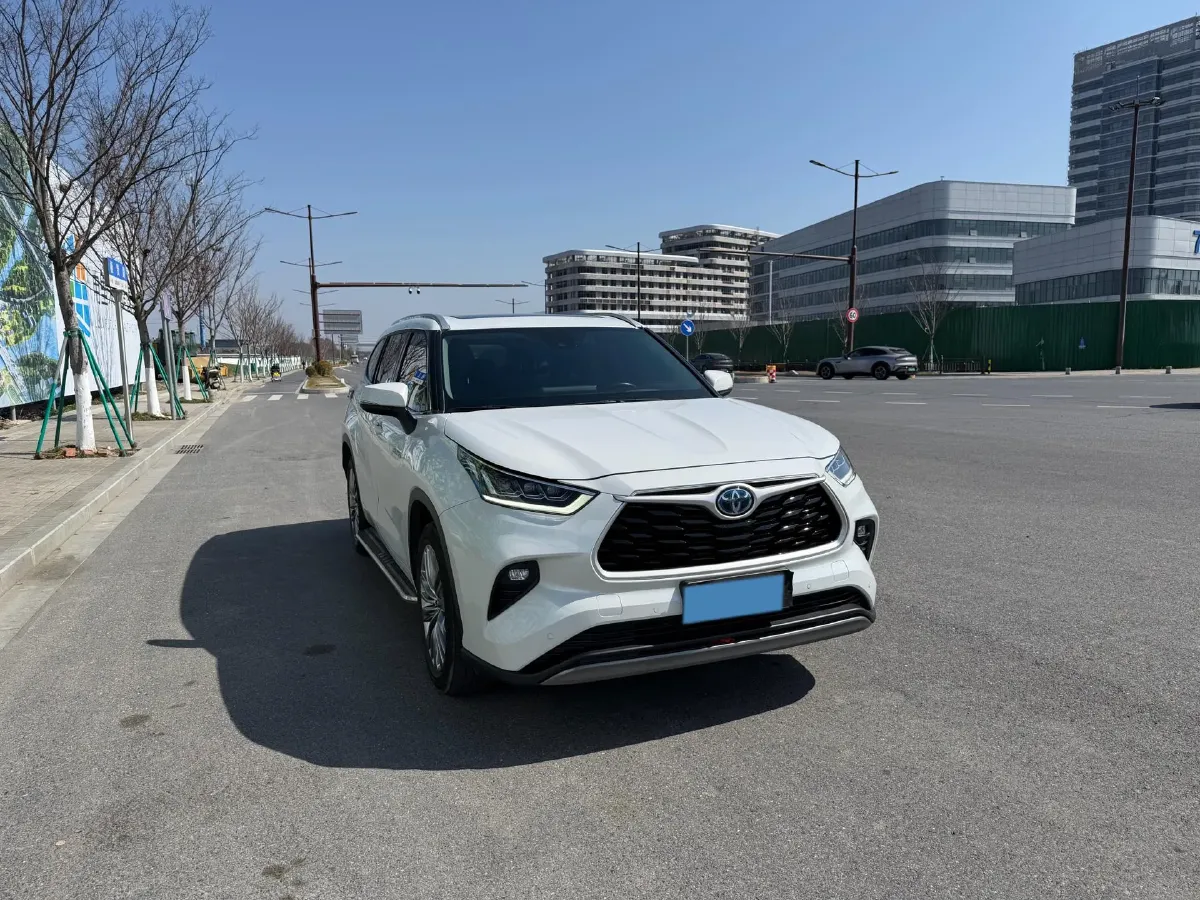 2023 Toyota Highlander 2.5L 189HP L4 E-CVT Hybrid,autocango,china used car exporter,china ev exporter,chinese used car exporter,chinese used ev exporter