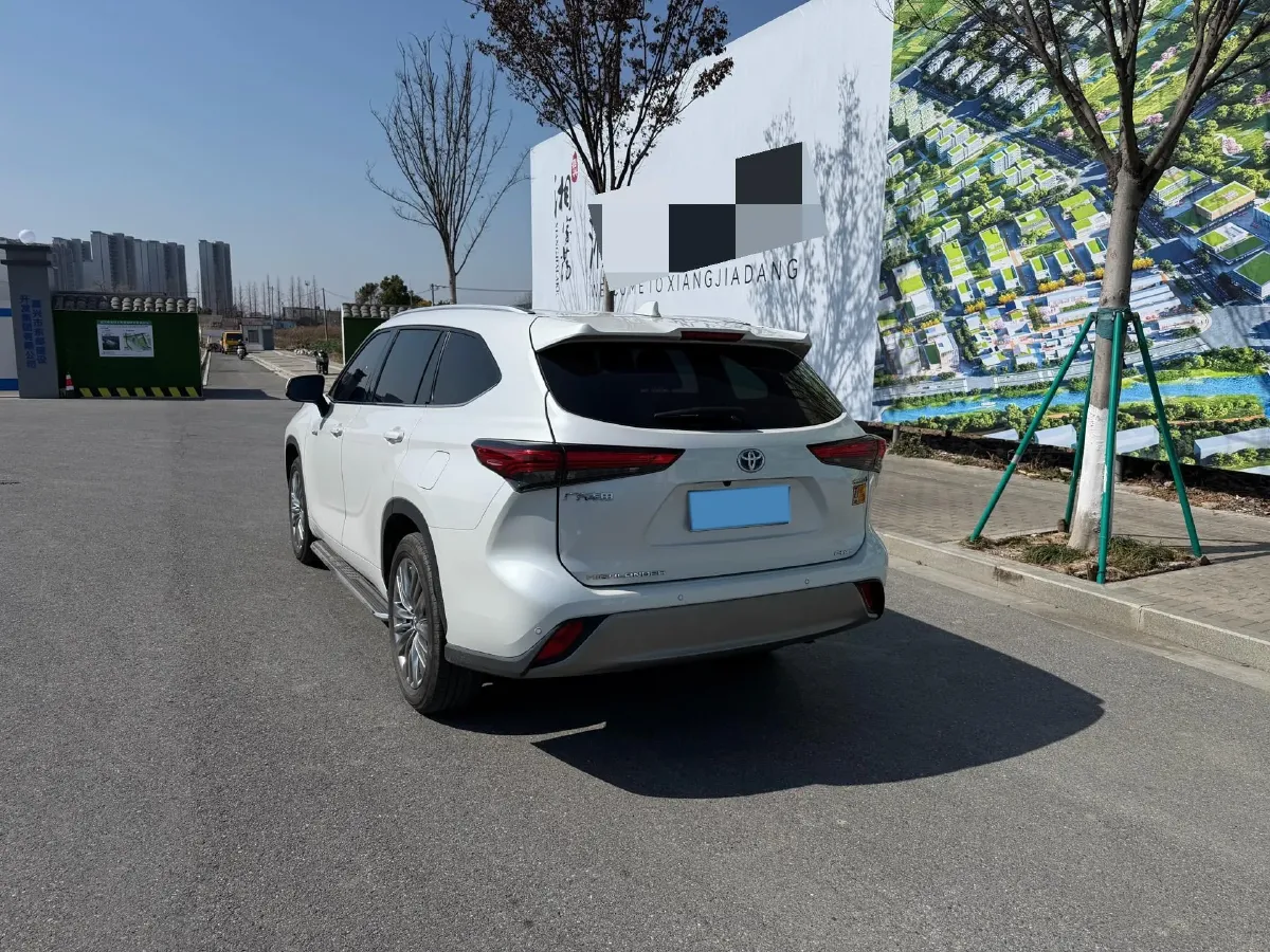 2023 Toyota Highlander 2.5L 189HP L4 E-CVT Hybrid,autocango,china used car exporter,china ev exporter,chinese used car exporter,chinese used ev exporter