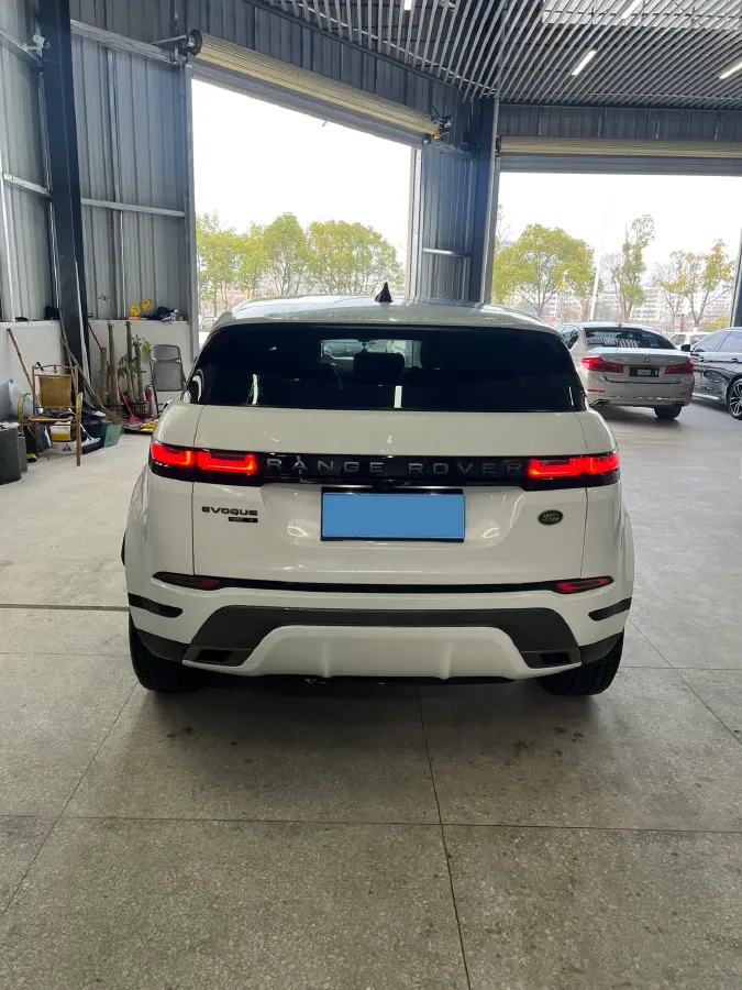 2020 Land Rover Range Rover Evoque 2.0T 249HP L4 9AT,autocango,china used car exporter,china ev exporter,chinese used car exporter,chinese used ev exporter