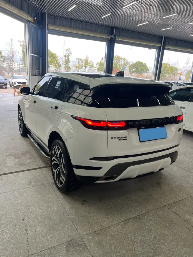 2020 Land Rover Range Rover Evoque 2.0T 249HP L4 9AT,autocango,china used car exporter,china ev exporter,chinese used car exporter,chinese used ev exporter