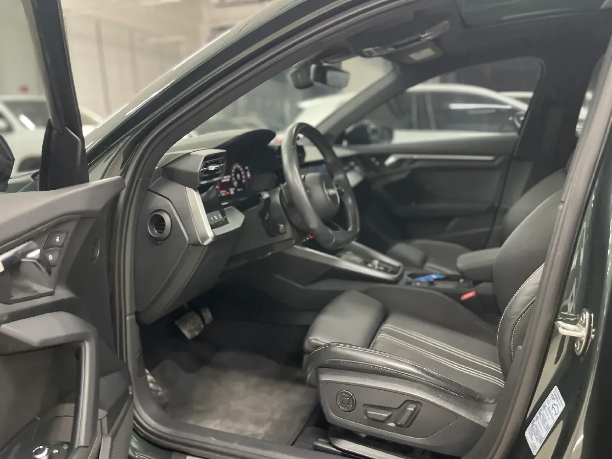 2021 Audi A3 1.4T 150HP L4 7DCT,autocango,china used car exporter,china ev exporter,chinese used car exporter,chinese used ev exporter