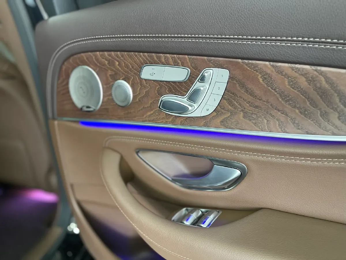 2023 Mercedes-Benz E Class 2.0T 258HP L4 9AT,autocango,china used car exporter,china ev exporter,chinese used car exporter,chinese used ev exporter