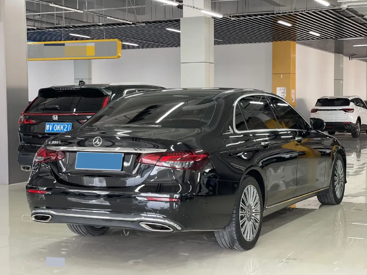 2023 Mercedes-Benz E Class 2.0T 258HP L4 9AT,autocango,china used car exporter,china ev exporter,chinese used car exporter,chinese used ev exporter