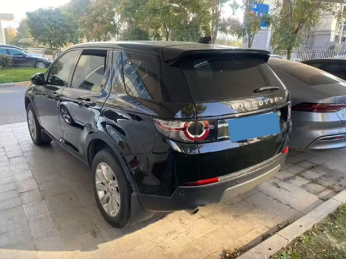 2018 Land Rover Discovery Sport 2.0T 241HP L4 9AT,autocango,china used car exporter,china ev exporter,chinese used car exporter,chinese used ev exporter