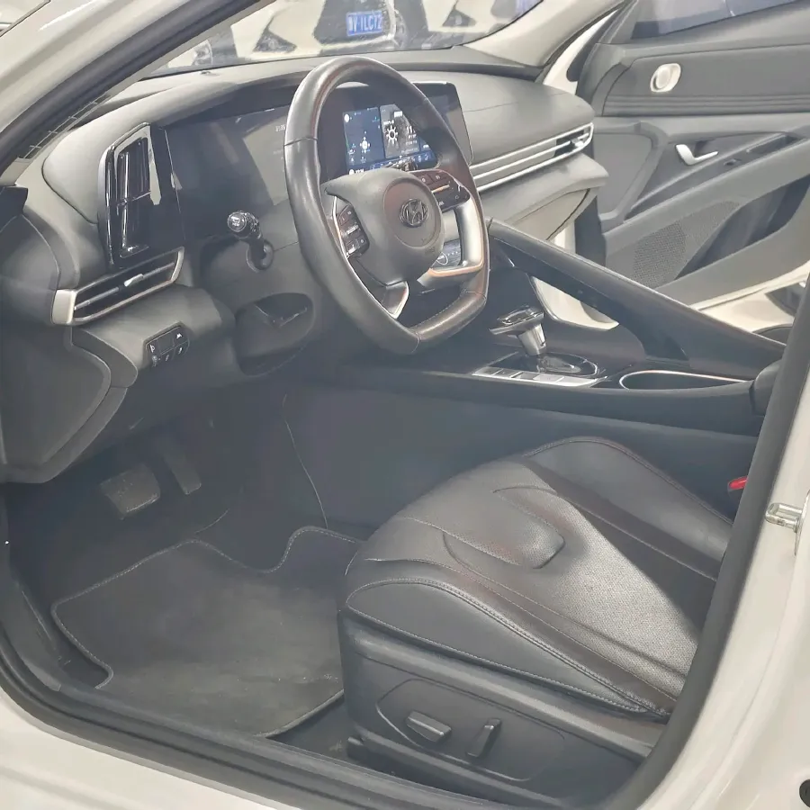 2023 Hyundai Elantra 1.5L 115HP L4 CVT,autocango,china used car exporter,china ev exporter,chinese used car exporter,chinese used ev exporter