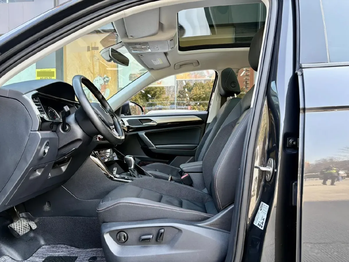 2022 Volkswagen Tayron 1.4T 150HP L4 7DCT,autocango,china used car exporter,china ev exporter,chinese used car exporter,chinese used ev exporter