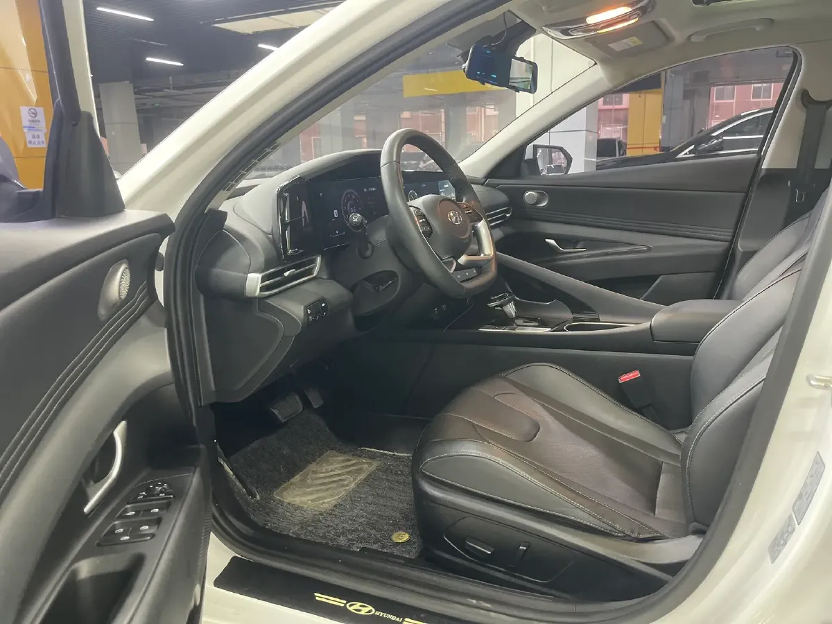 2022 Hyundai Elantra 1.5L 115HP L4 CVT,autocango,china used car exporter,china ev exporter,chinese used car exporter,chinese used ev exporter