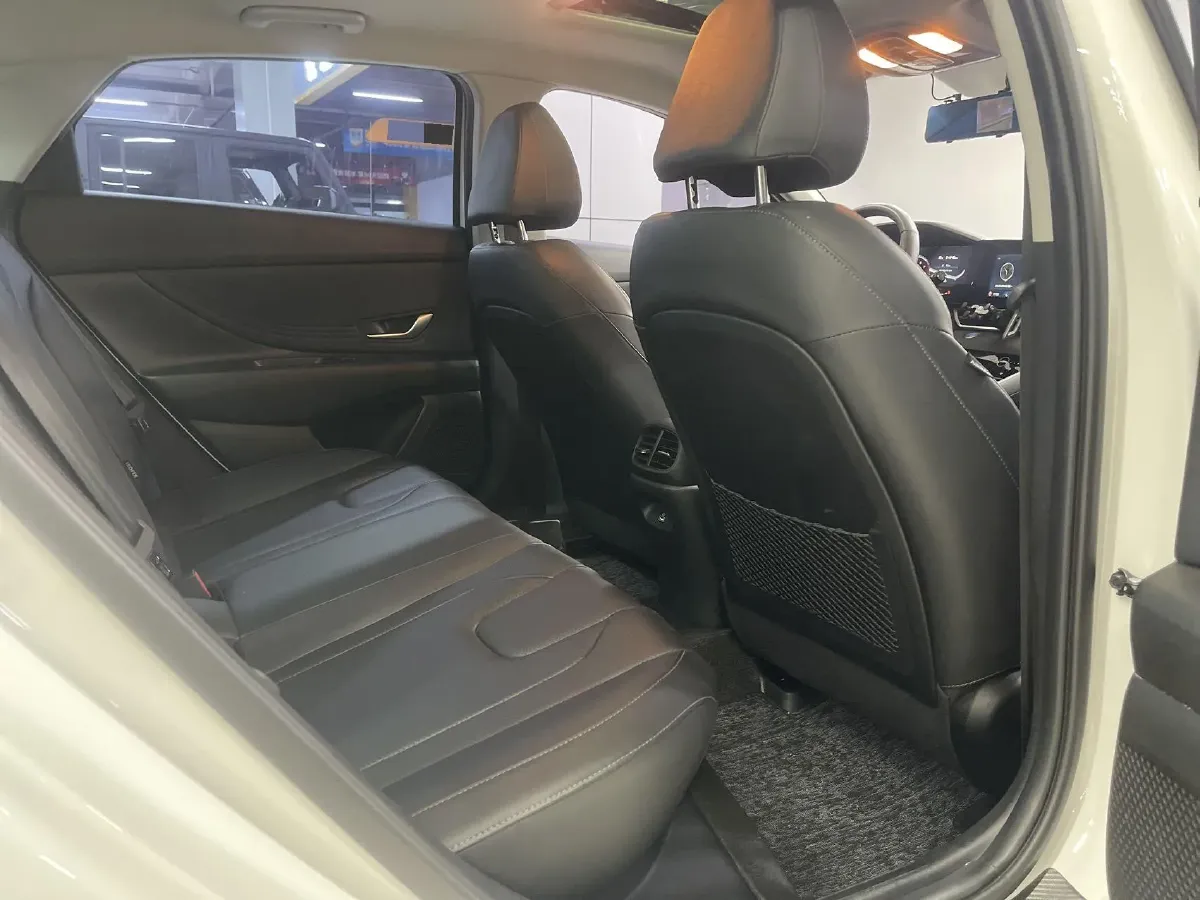 2022 Hyundai Elantra 1.5L 115HP L4 CVT,autocango,china used car exporter,china ev exporter,chinese used car exporter,chinese used ev exporter