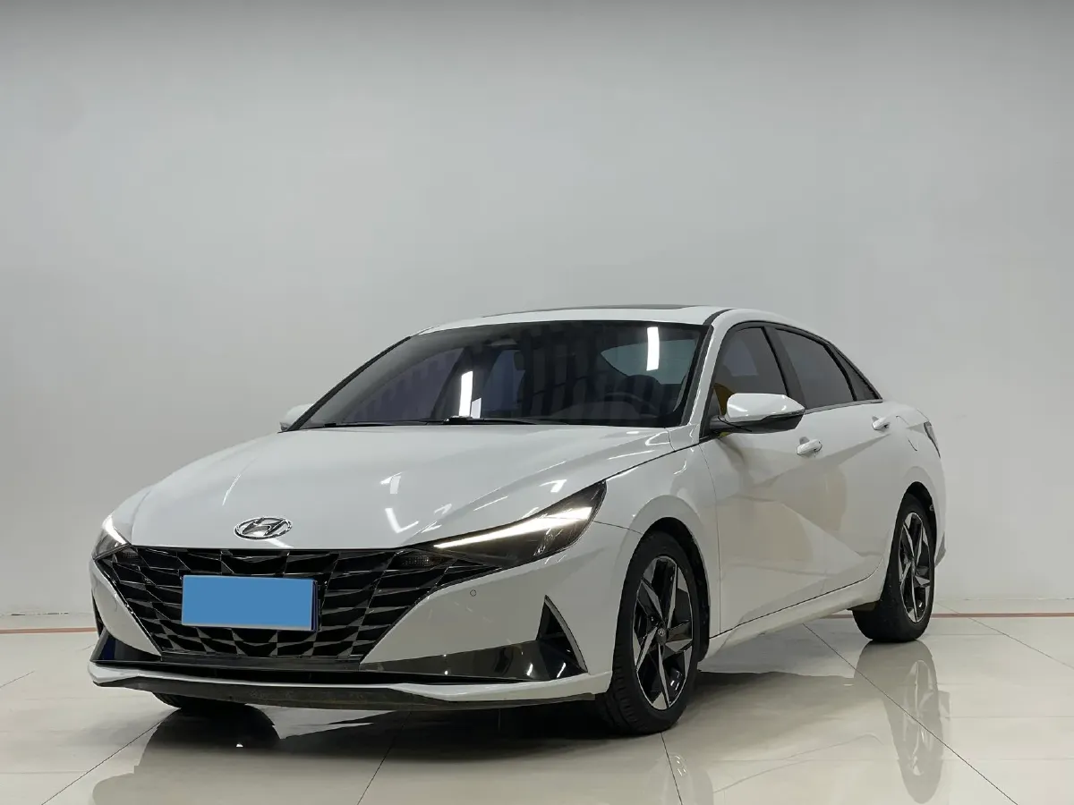 2022 Hyundai Elantra 1.5L 115HP L4 CVT,autocango,china used car exporter,china ev exporter,chinese used car exporter,chinese used ev exporter