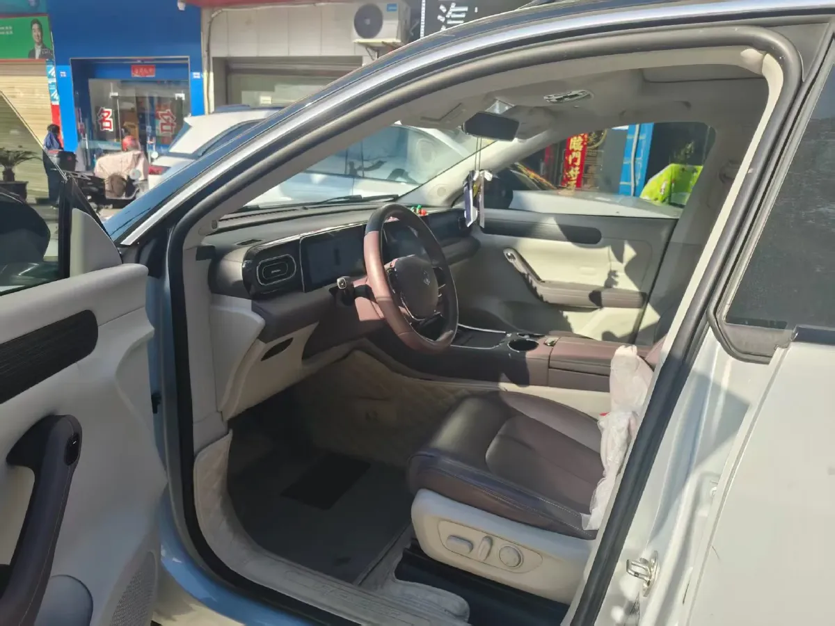 2023 Leapmotor C11 BEV 69.2KWH,autocango,china used car exporter,china ev exporter,chinese used car exporter,chinese used ev exporter