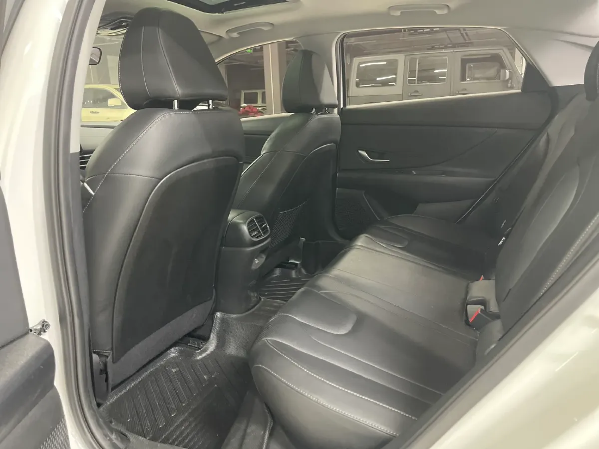 2022 Hyundai Elantra 1.5L 115HP L4 CVT,autocango,china used car exporter,china ev exporter,chinese used car exporter,chinese used ev exporter