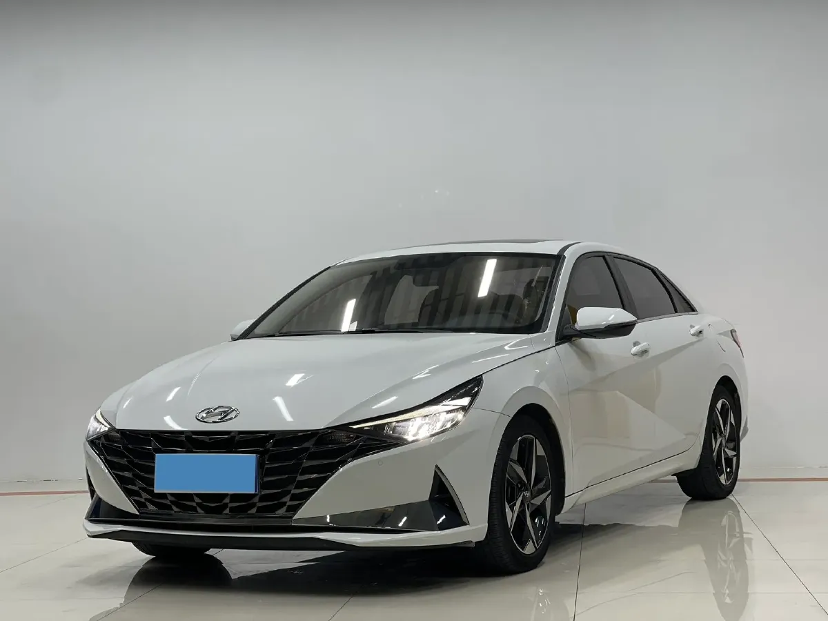2022 Hyundai Elantra 1.5L 115HP L4 CVT,autocango,china used car exporter,china ev exporter,chinese used car exporter,chinese used ev exporter
