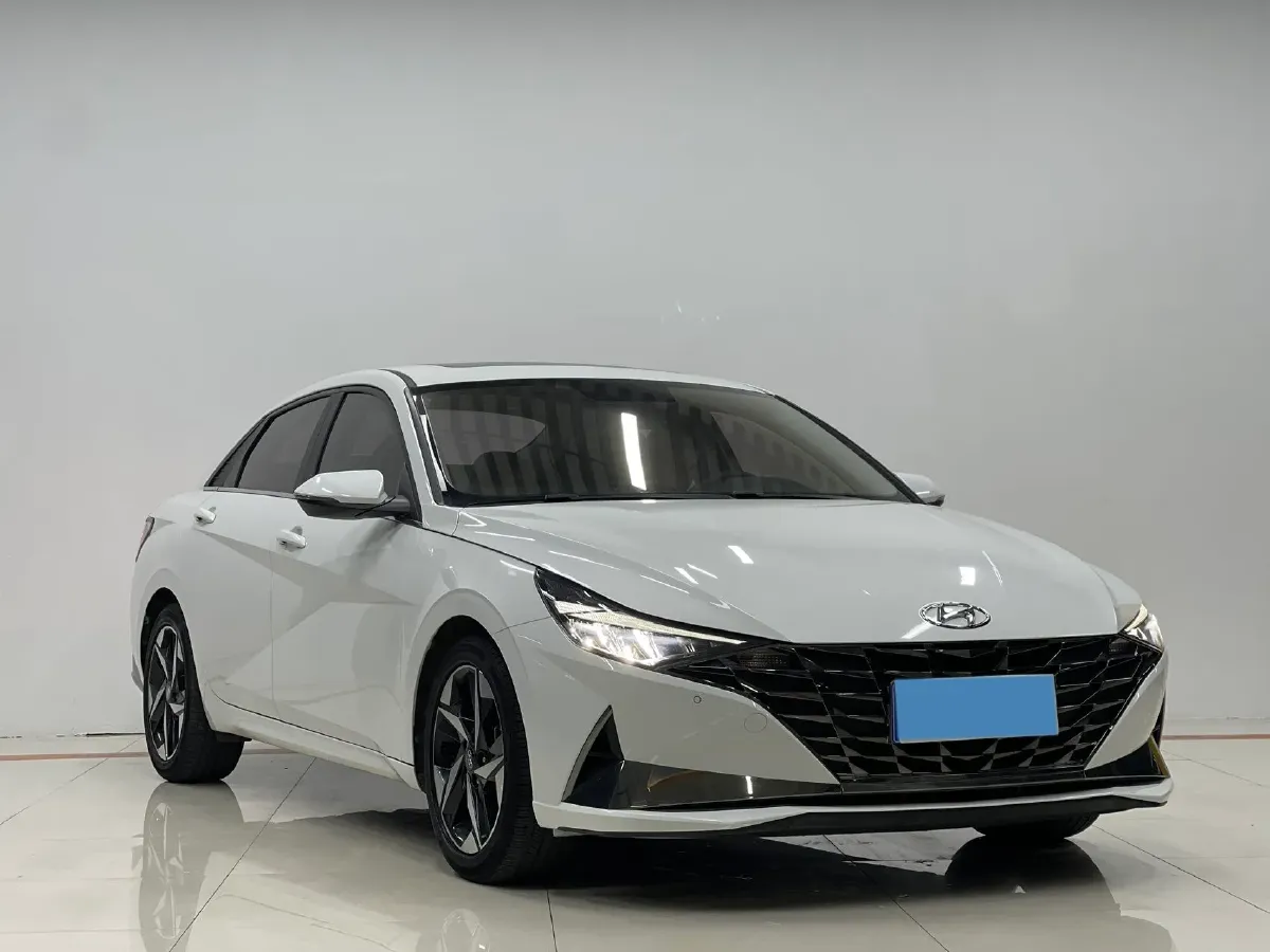 2022 Hyundai Elantra 1.5L 115HP L4 CVT,autocango,china used car exporter,china ev exporter,chinese used car exporter,chinese used ev exporter