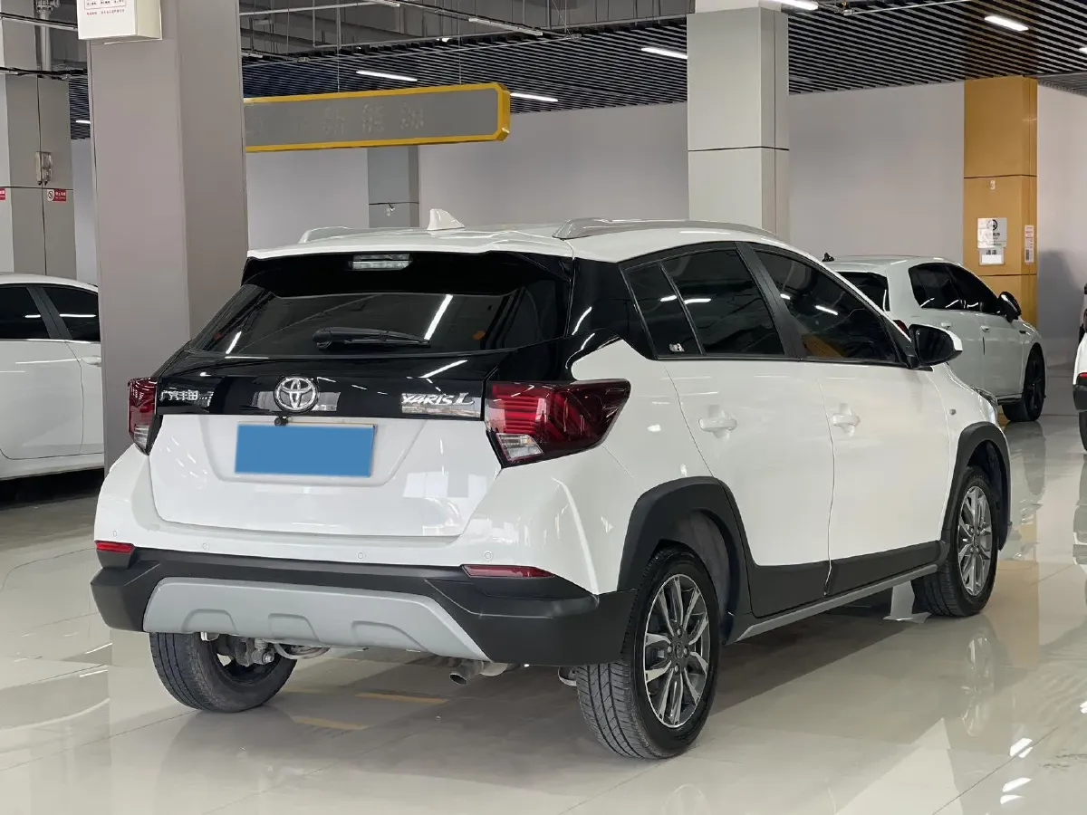 2022 Toyota Yaris L 1.5L 112HP L4 CVT,autocango,china used car exporter,china ev exporter,chinese used car exporter,chinese used ev exporter