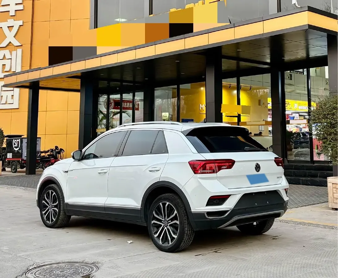2022 Volkswagen T-Roc 1.4T 150HP L4 7DCT,autocango,china used car exporter,china ev exporter,chinese used car exporter,chinese used ev exporter
