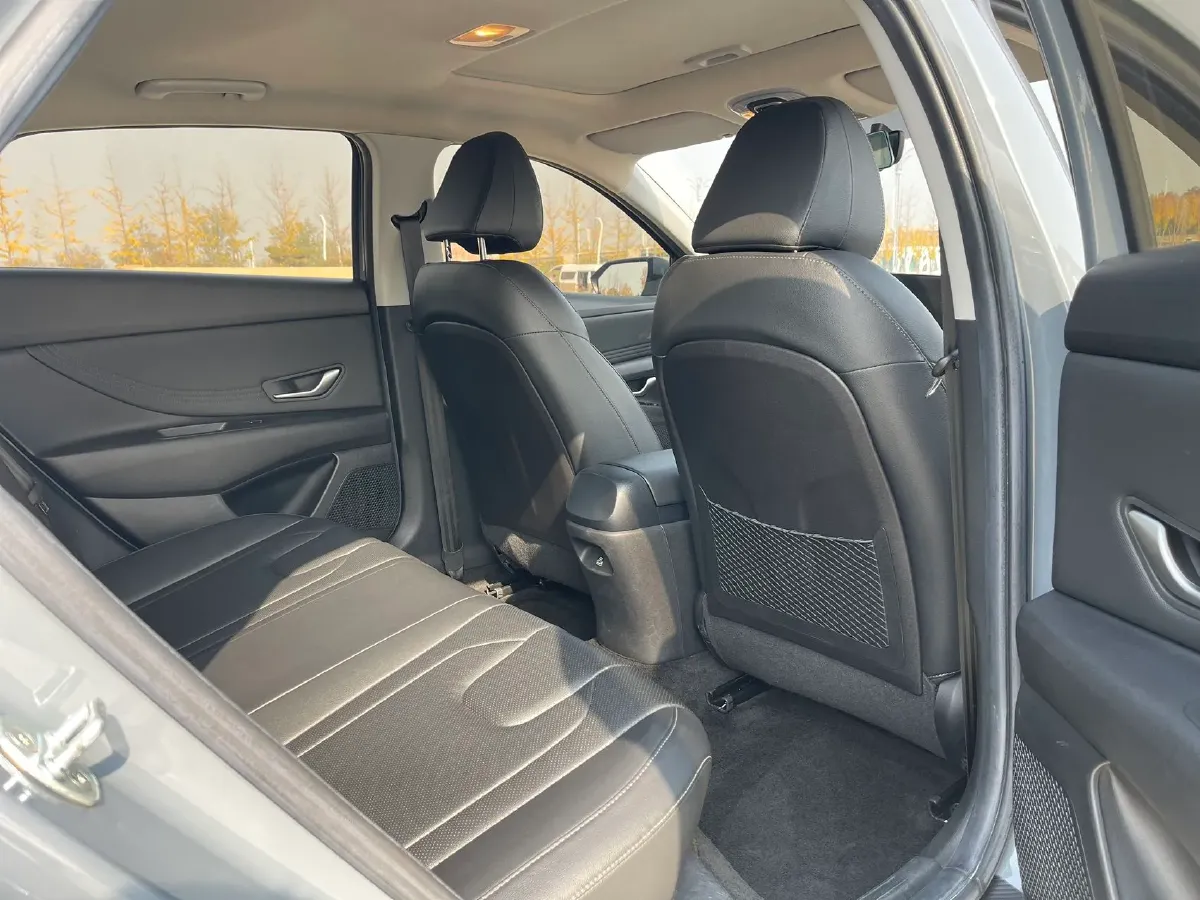 2022 Hyundai Elantra 1.5L 115HP L4 CVT,autocango,china used car exporter,china ev exporter,chinese used car exporter,chinese used ev exporter