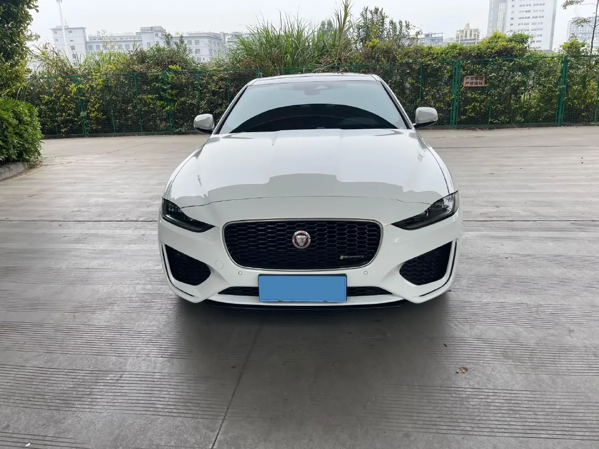 2021 Jaguar XEL 2.0T 250HP L4 8AT,autocango,china used car exporter,china ev exporter,chinese used car exporter,chinese used ev exporter