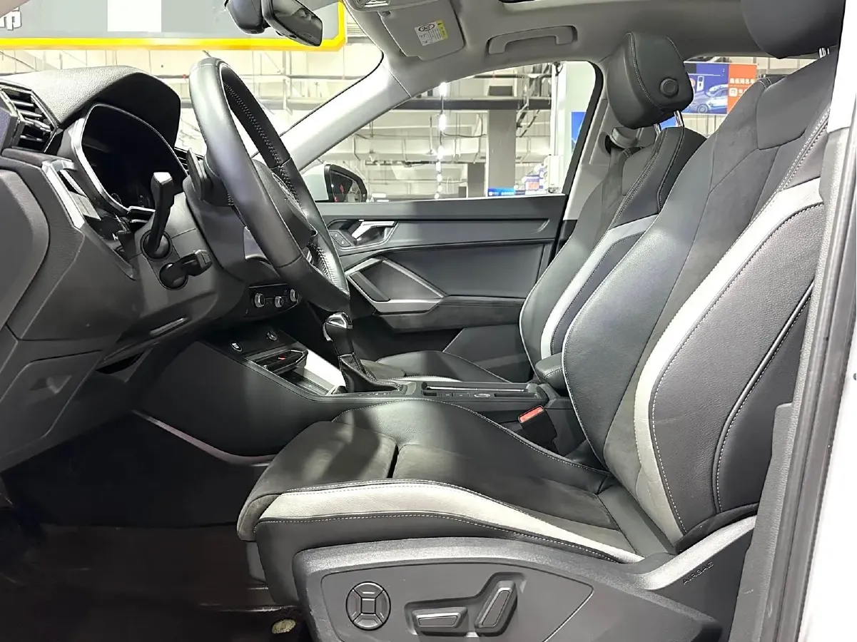 2021 Audi Q3 1.4T 150HP L4 7DCT,autocango,china used car exporter,china ev exporter,chinese used car exporter,chinese used ev exporter