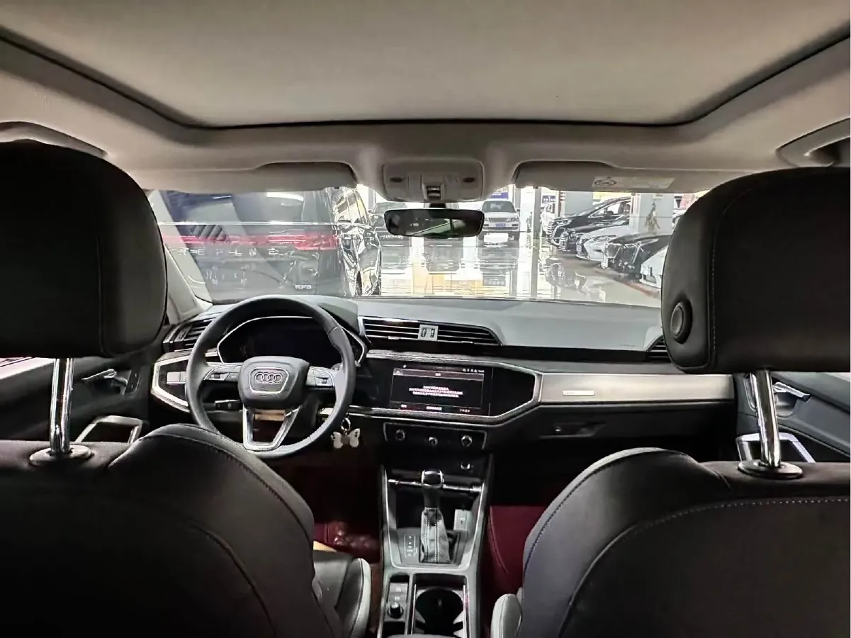 2021 Audi Q3 1.4T 150HP L4 7DCT,autocango,china used car exporter,china ev exporter,chinese used car exporter,chinese used ev exporter