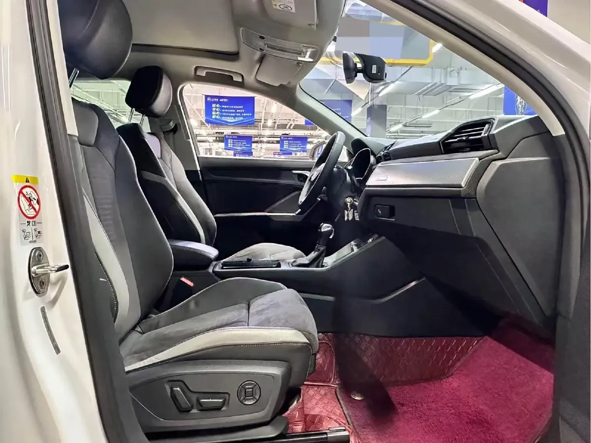 2021 Audi Q3 1.4T 150HP L4 7DCT,autocango,china used car exporter,china ev exporter,chinese used car exporter,chinese used ev exporter