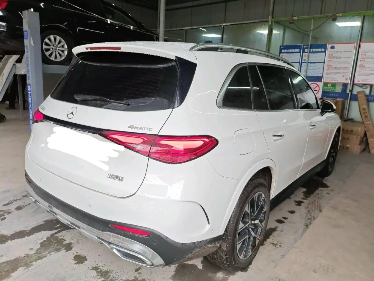 2024 Mercedes-Benz GLC Class 2.0T 204HP L4 9AT,autocango,china used car exporter,china ev exporter,chinese used car exporter,chinese used ev exporter