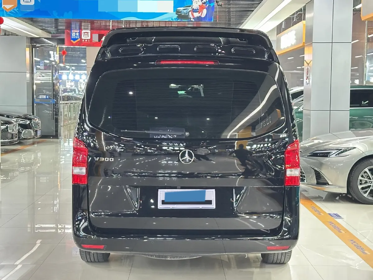 2024 Mercedes-Benz V Class 2.0T 231HP L4 9AT,autocango,china used car exporter,china ev exporter,chinese used car exporter,chinese used ev exporter