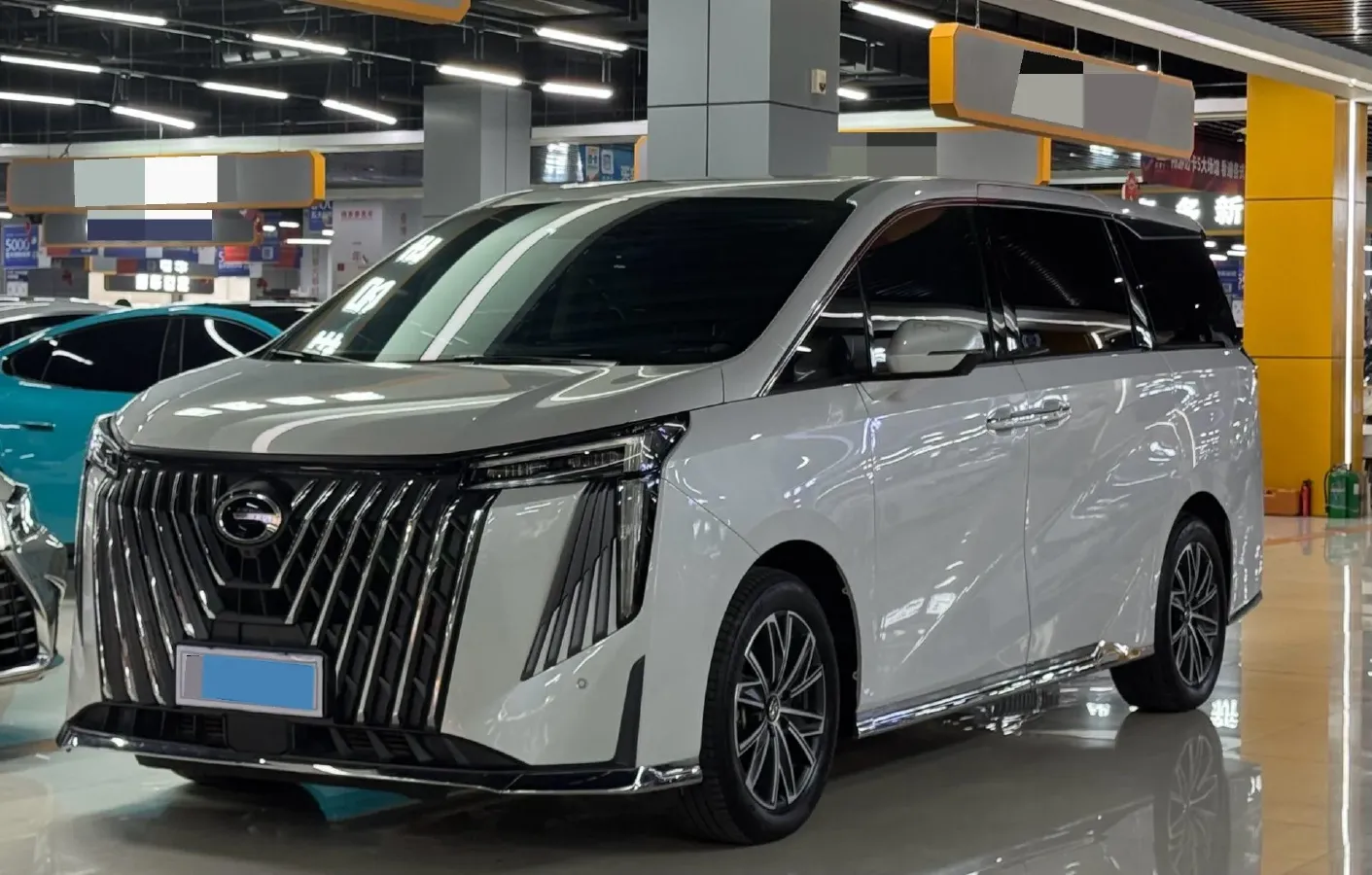 2024 GAC Trumpchi M8 2.0T 252HP L4 8AT,autocango,china used car exporter,china ev exporter,chinese used car exporter,chinese used ev exporter