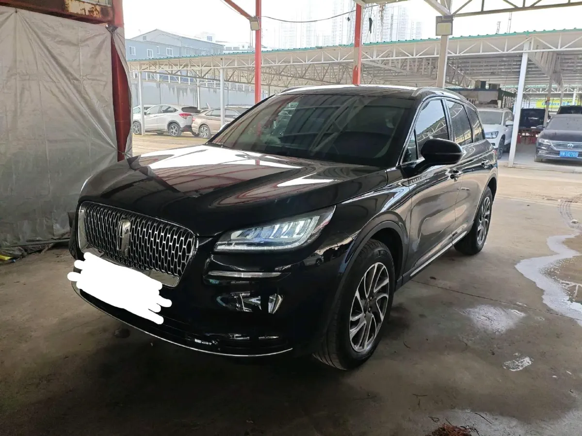 2022 Lincoln Corsair 2.0T 245HP L4 8AT,autocango,china used car exporter,china ev exporter,chinese used car exporter,chinese used ev exporter