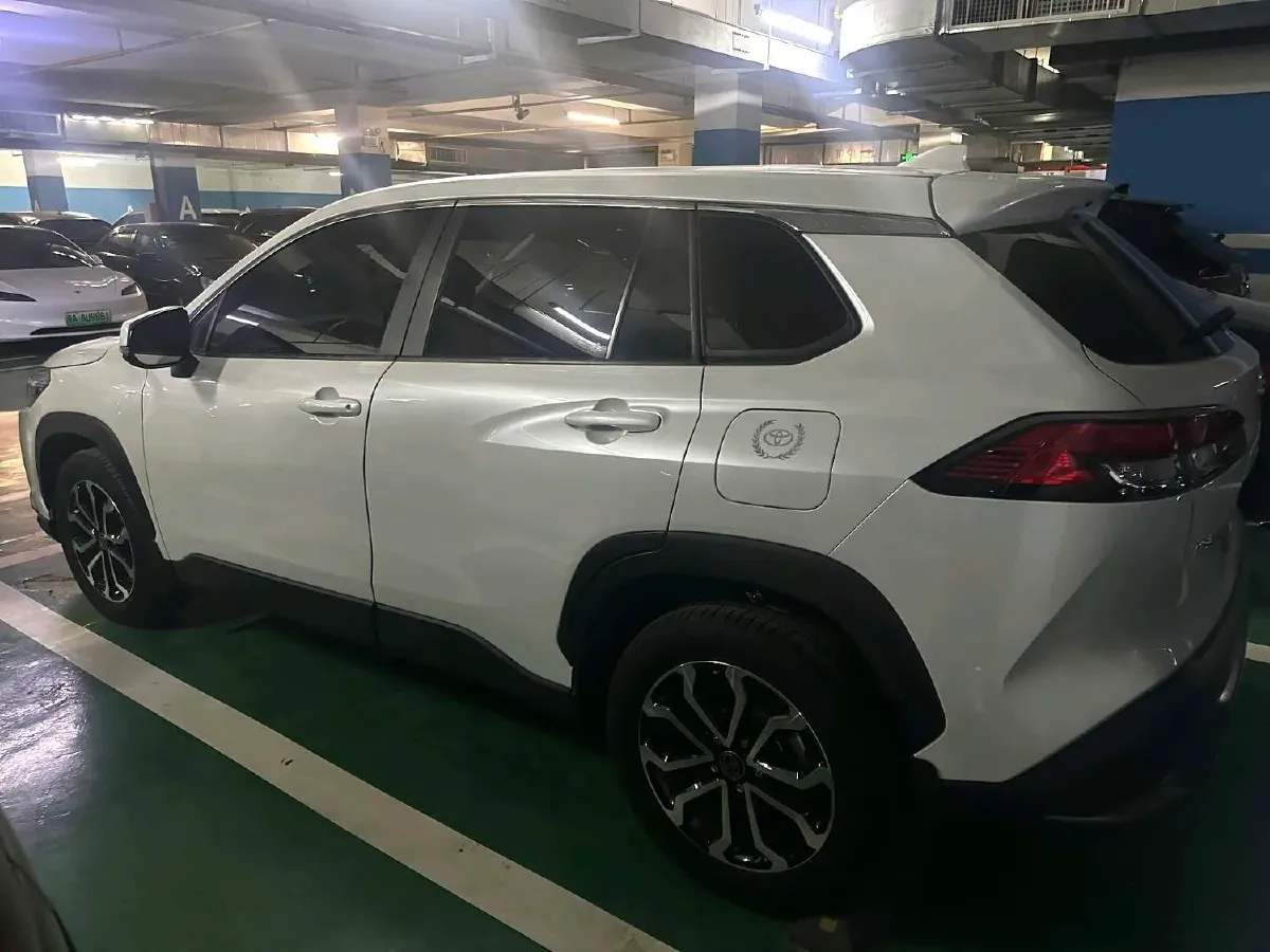 2022 Toyota Frontlander 2.0L 171HP L4 CVT,autocango,china used car exporter,china ev exporter,chinese used car exporter,chinese used ev exporter