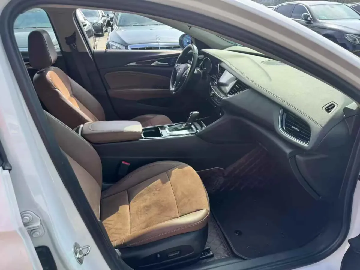 2019 Buick Regal 1.5T 170HP L4 9AT,autocango,china used car exporter,china ev exporter,chinese used car exporter,chinese used ev exporter