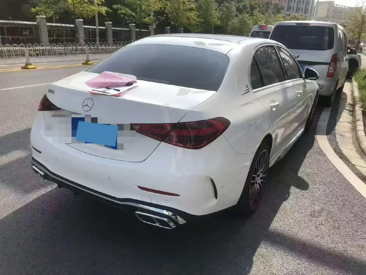 2024 Mercedes-Benz C Class 1.5T 204HP L4 9AT,autocango,china used car exporter,china ev exporter,chinese used car exporter,chinese used ev exporter